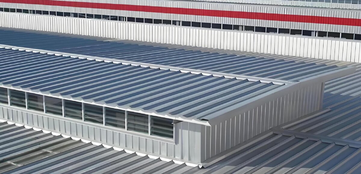 鋼結(jié)構(gòu)車(chē)間褪色、銹蝕、滲漏等修繕三種方法！(圖6)